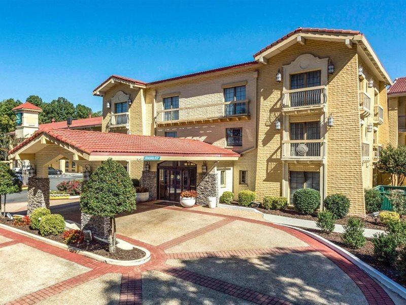 Quality Inn & Suites Airport Charlotte Zewnętrze zdjęcie