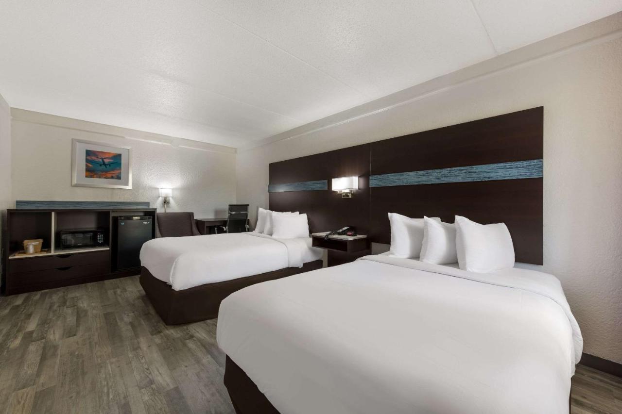 Quality Inn & Suites Airport Charlotte Zewnętrze zdjęcie